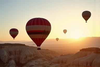 Kapadokya’da sıcak hava balonları